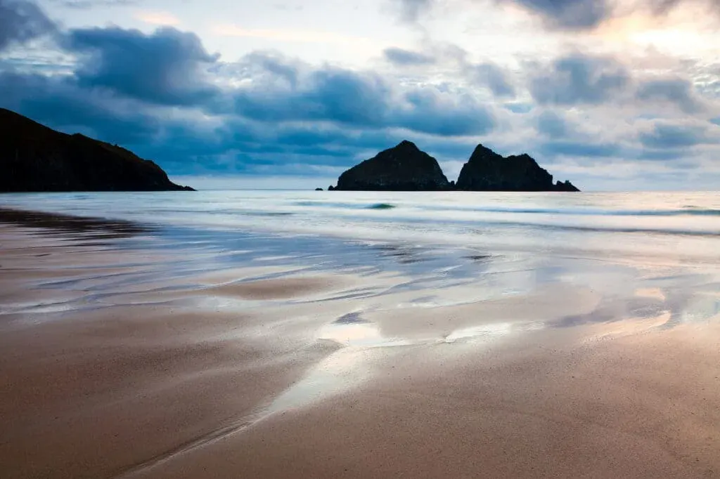 Holywell beach at low tide in the evening