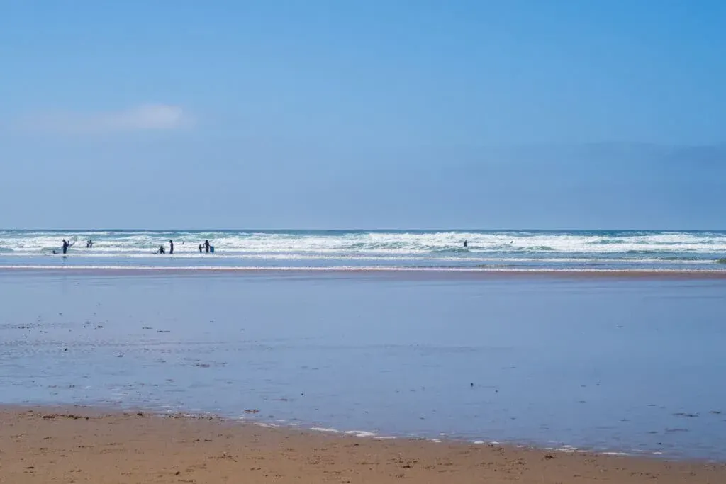 Low tide at Mawgan Porth Beach, Cornwall